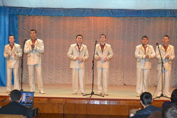 Концерт за участю творчих колективів Центру культури і виховання